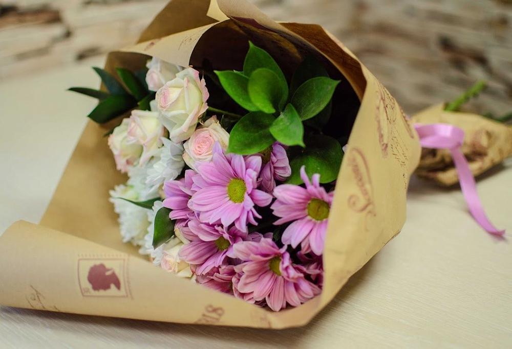 Букет цветов из: Розы и Хризантемы в Горшково