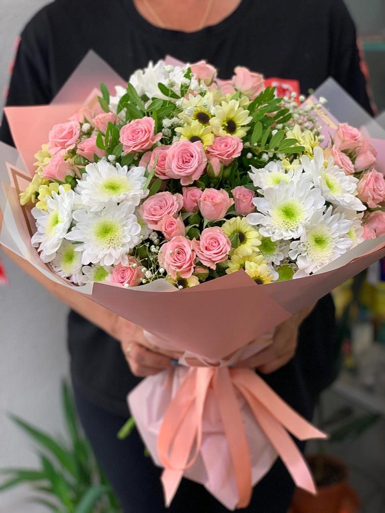 Букет цветов из: Розы и Хризантемы в Горшково