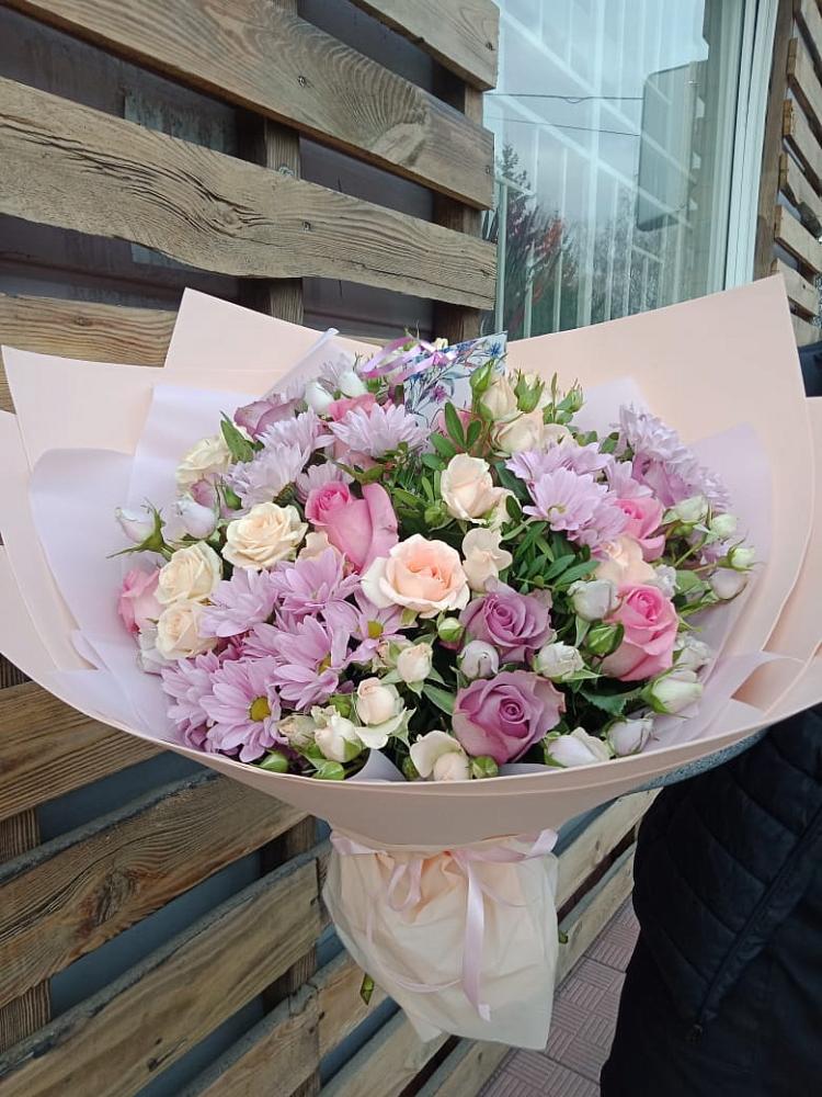 Букет цветов из: Розы и Хризантемы в Горшково