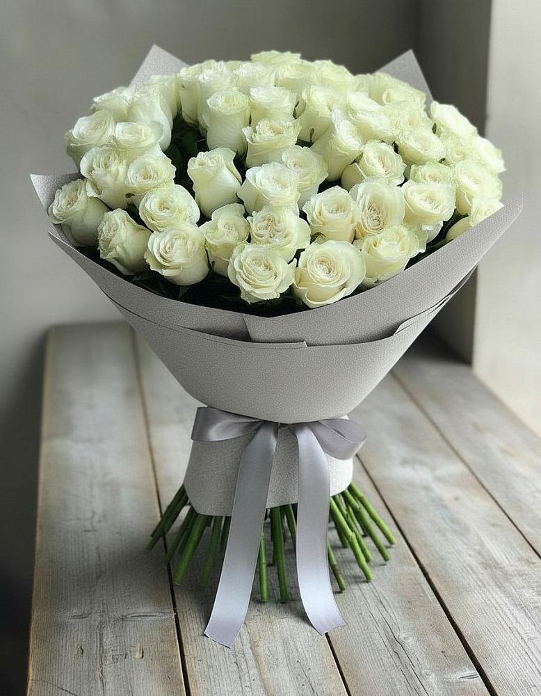 Букет 35 Белых роз в Горшково