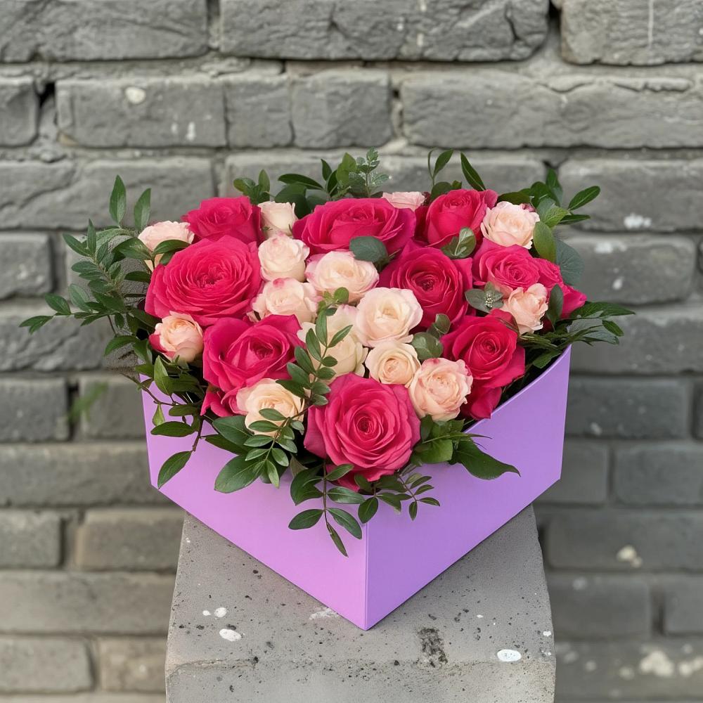 Цветочная композиция из Розы в коробке в Горшково