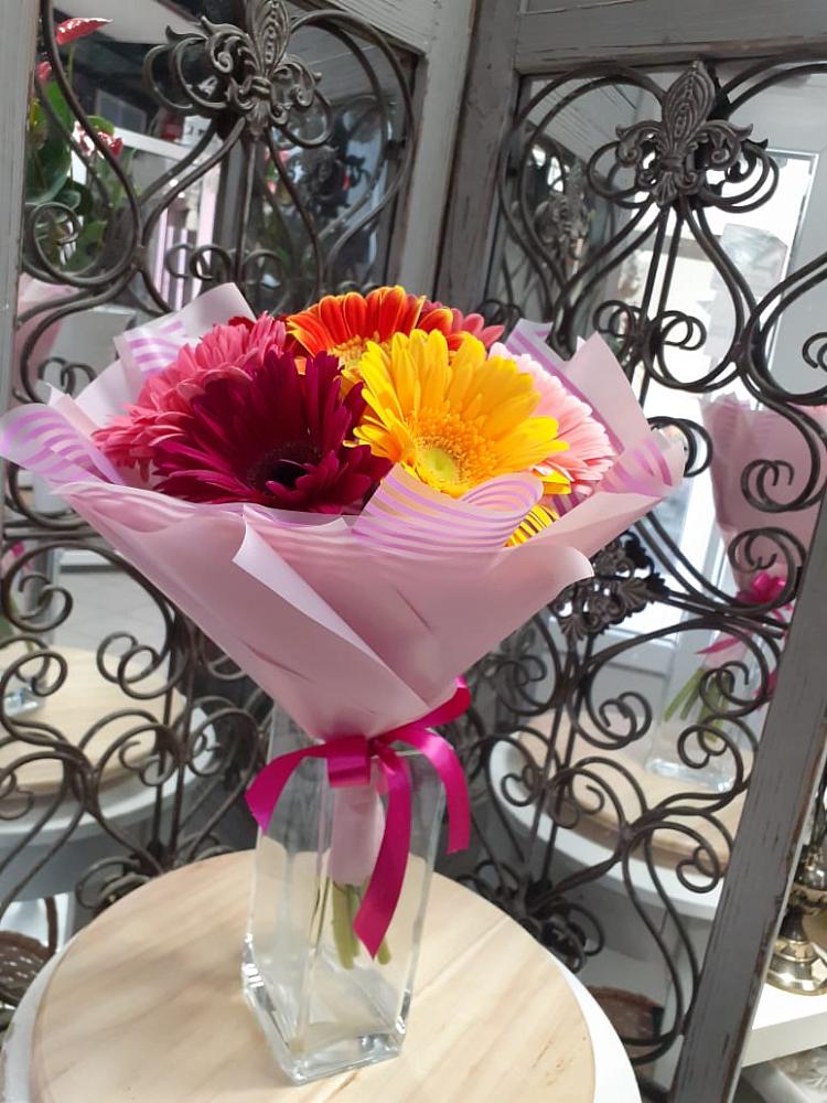 Букет цветов из: Герберы в Горшково