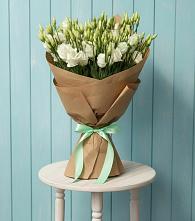 Букет цветов из:  Лизиантусы в Горшково