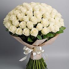 Букет 101 беля роза Белоснежка в Горшково