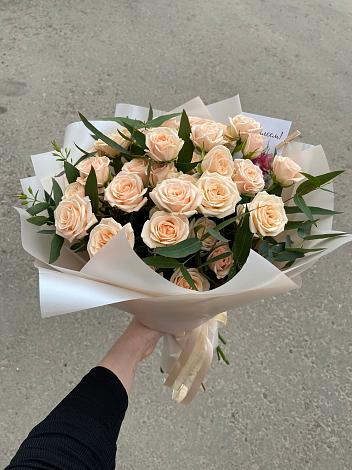 Букет Кремовые розы Латте в Горшково