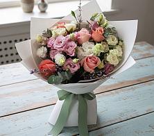 Букет цветов из:  Розы, Лизиантусы и Гвоздики в Горшково