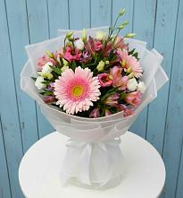 Букет цветов из:  Герберы, Альстромерии и Лизиантусы #REPLACE_PRED# Горшково