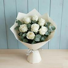 Букет Белые розы в Эвкалипте в Горшково