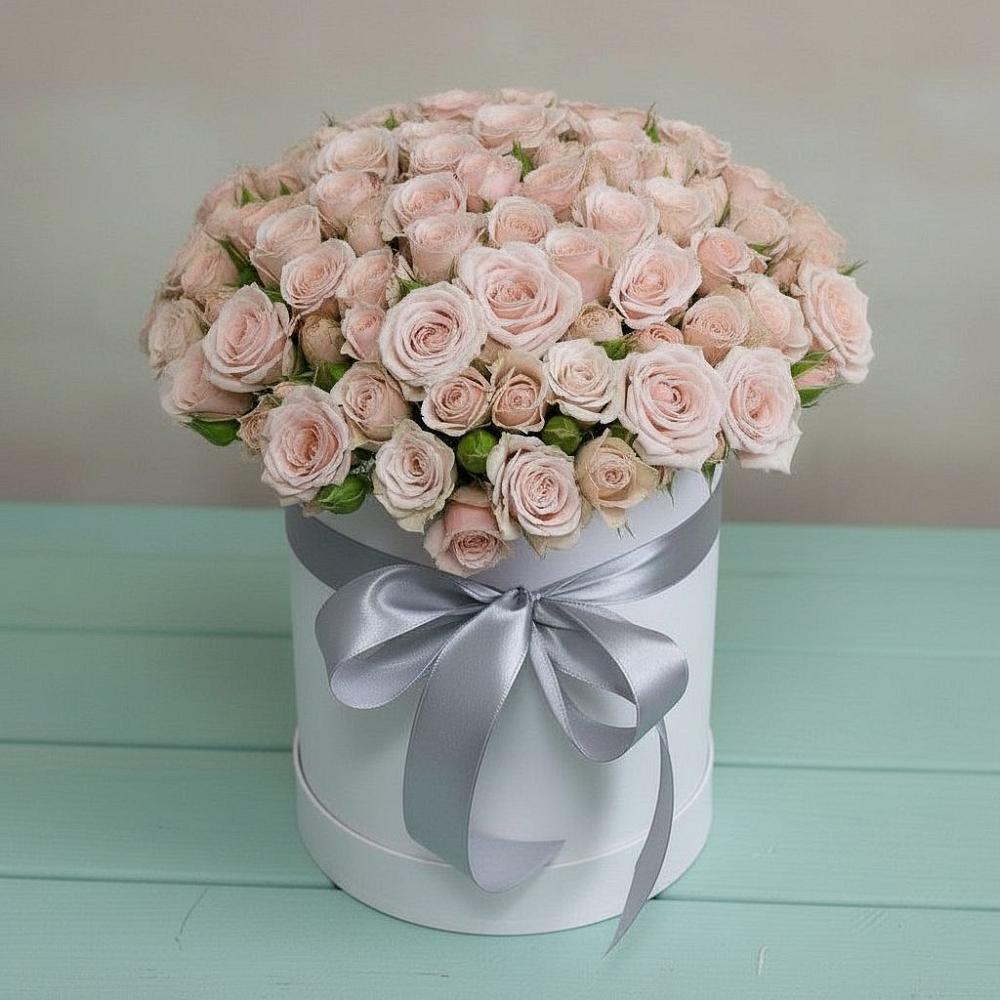 Цветочная композиция из Розы в шляпной коробке в Горшково